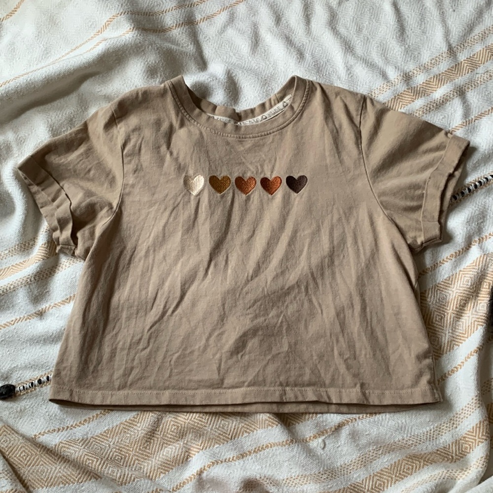 Recycled Threads Short Sleeve Embroidered Heart Crop Top Size Small